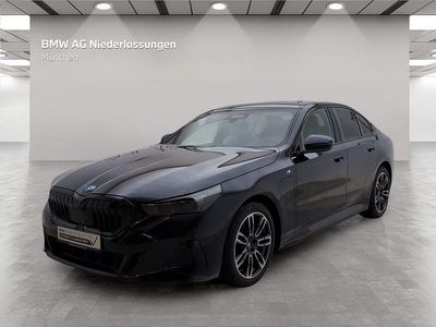 Gebraucht BMW 550e Sport Line 313 PS (230 kW) 2024 Schwarz Limousine