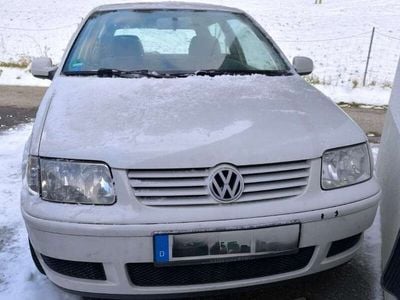 VW Polo