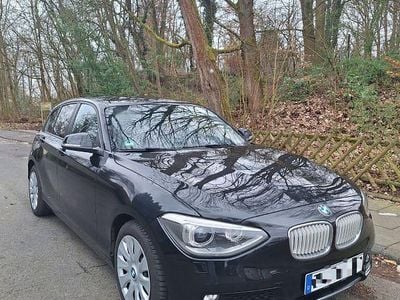 Usata BMW 116 Urban Line 136 CV (100 kW) 2011 Nero Utilitaria