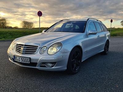 Mercedes E320