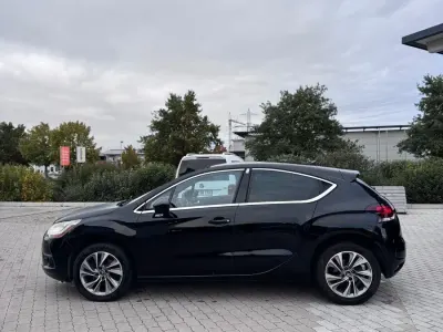 Gebraucht Citroën DS4 163 PS (119 kW) 2013 Schwarz Kleinwagen