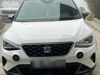 Gebraucht Seat Arona FR 110 PS (80 kW) 2022 Weiß SUV