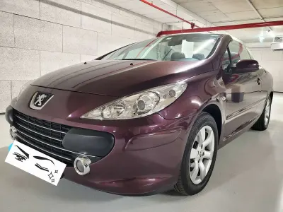 Gebraucht Peugeot 307 CC Tendance 109 PS (80 kW) 2007 Violett Cabrio