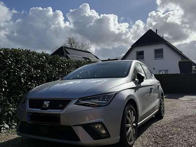 Usata Seat Ibiza FR 116 CV (85 kW) 2019 Grigio Utilitaria