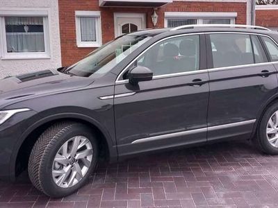 gebraucht VW Tiguan 1.5 TSI OPF Life mit Anschl. Garantie! Top Zustand