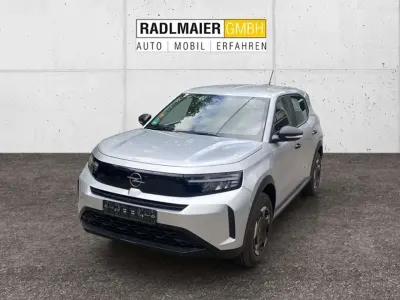 Gebraucht Opel Frontera 146 PS (107 kW) 2025 Lackierung aluminiumgrau/ty SUV