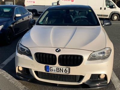 gebraucht BMW 520 D F10 M Paket 2012 Folie: Perlweiß Navi: Android