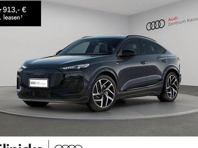 Neu Audi Q6 Sportback e-tron Basis 285 kW (388 PS) 2026 Grau SUV