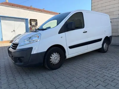 Gebraucht Peugeot Expert 126 PS (92 kW) 2014 Weiß Van