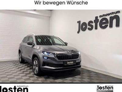 Grau Gebraucht 2023 Skoda Karoq Style SUV | 27.990 € (Fairer Preis)