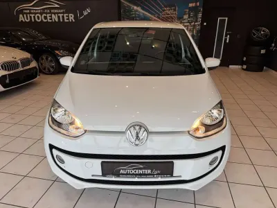 Usado VW up! CLUB 75 CV (55 kW) 2016 Blanco Utilitario