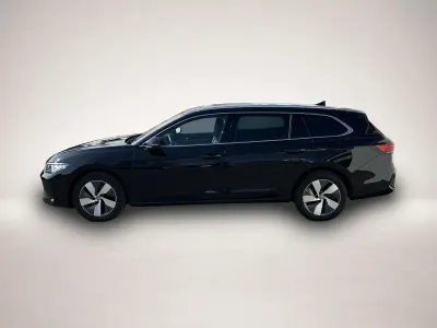Gebraucht VW Passat Business 150 PS (110 kW) 2024 Schwarz Kombi