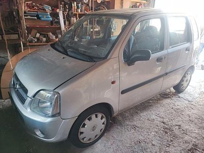 Opel Agila