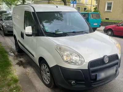 Gebraucht Fiat Doblò 95 PS (69 kW) 2011 Weiß Van / Kleinbus