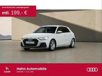 Używany Audi A1 95 KM (69 kW) 2026 Biały SUV