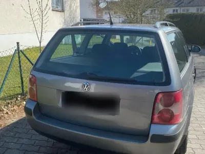 Gebraucht VW Passat 101 PS (74 kW) 2005 Grau Kombi