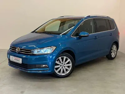 Gebraucht VW Touran Highline 150 PS (110 kW) 2019 Blau Van / Kleinbus