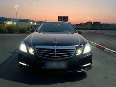 Mercedes E220