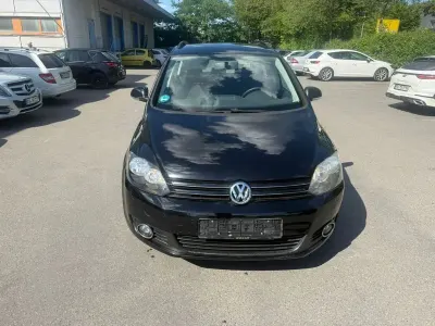 Gebraucht VW Golf Plus Cross Comfortline 122 PS (89 kW) 2009 Schwarz Van / Kleinbus