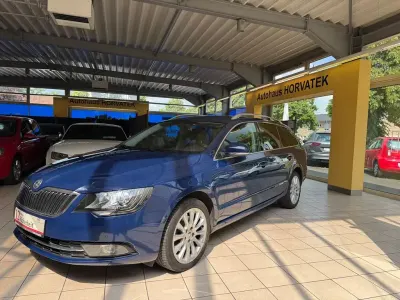 Gebraucht Skoda Superb 140 PS (102 kW) 2013 Blau Limousine