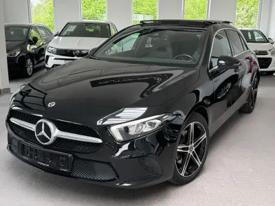 Gebraucht Mercedes A200 Progressive 150 PS (110 kW) 2022 Schwarz Limousine