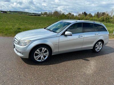 gebraucht Mercedes C220 CDI Kombi Automatic Avantgarde, AHK, Navi