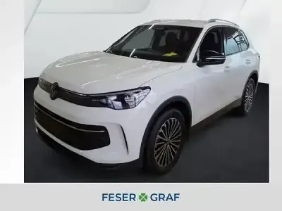 Gebraucht VW Tiguan 150 PS (110 kW) 2025 Pure white SUV