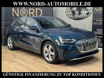 Gebraucht Audi e-tron S-Line 230 kW (313 PS) 2022 Galaxisblau metallic (metallic) SUV