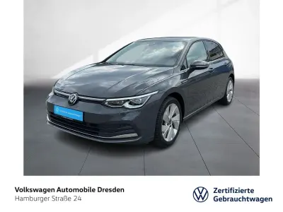 Gebraucht VW Golf VIII Style 131 PS (96 kW) 2024 Delfingrau metallic Limousine