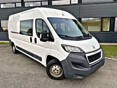 Gebraucht Peugeot Boxer 131 PS (96 kW) 2018 Weiß Van