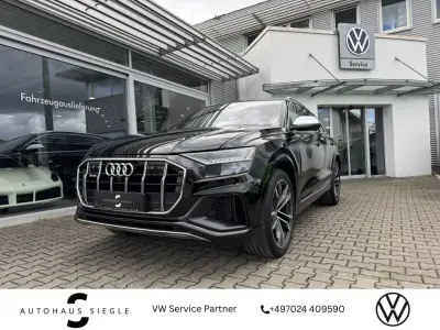 Gebraucht Audi SQ8 Sport 435 PS (319 kW) 2020 Tiefschwarz (metallic) SUV