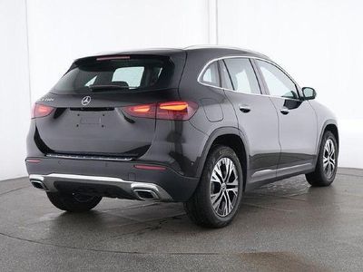 Gebraucht 2023 Mercedes GLA250 Progressive SUV | 37.899 € (Etwas zu teuer)