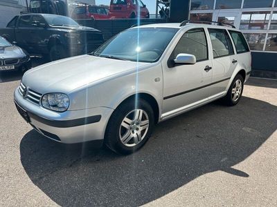 Gebraucht VW Golf IV Comfortline 116 PS (85 kW) 2003 Reflexsilber metallic Kombi