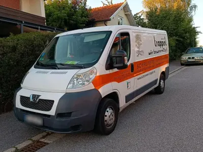 Gebraucht Peugeot Boxer 120 PS (88 kW) 2009 Weiß Van