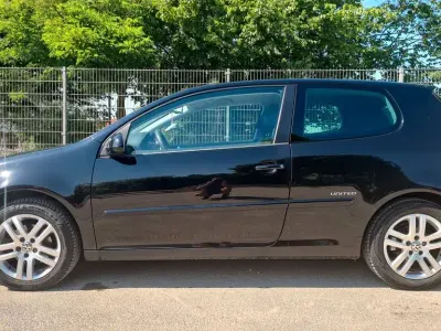 Gebraucht VW Golf VI United 102 PS (75 kW) 2008 Schwarz Kleinwagen