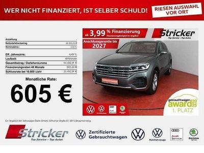 Siliziumgrau metallic (metallic) Gebraucht 2022 VW Touareg R-line SUV | 46.949 € (Fairer Preis)