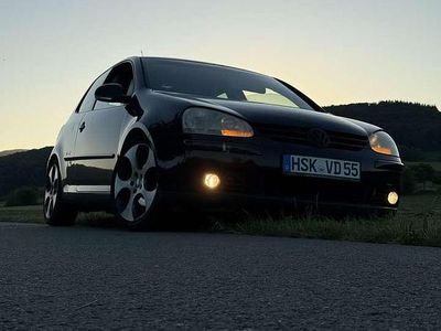 Usata VW Golf IV 140 CV (102 kW) 2005 Berlina