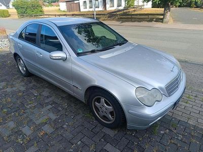 Mercedes C220