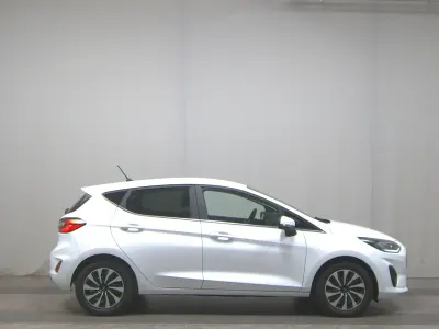 Usata Ford Fiesta Titanium 125 CV (91 kW) 2022 Bianco Utilitaria