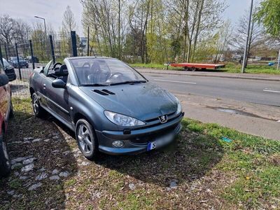 gebraucht Peugeot 206 CC 