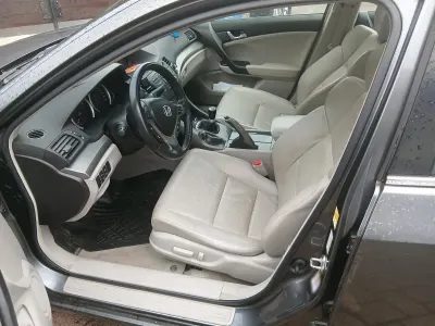 Gebraucht Honda Accord 150 PS (110 kW) 2009 Grau Limousine