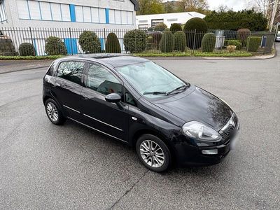 Gebraucht Fiat Punto Evo 95 PS (69 kW) 2011 Schwarz Kleinwagen