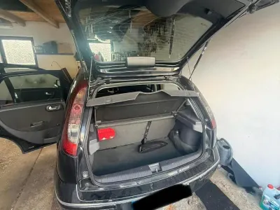 Gebraucht Opel Corsa 80 PS (58 kW) 2005 Schwarz Kleinwagen