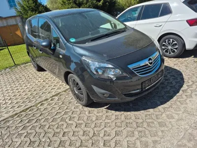 Usata Opel Meriva Innovation 140 CV (102 kW) 2011 Nero Monovolume