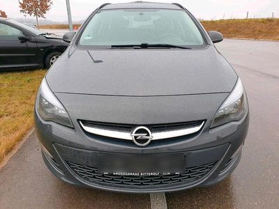Gebraucht Opel Astra Sport 110 PS (80 kW) 2015 Grau Kombi