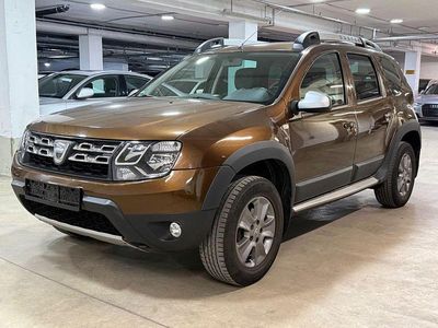 Gebraucht Dacia Duster Prestige 125 PS (91 kW) 2015 Braun SUV