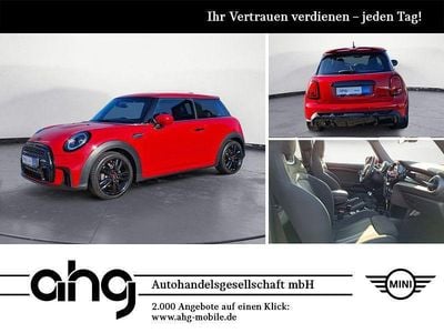 Second-hand Mini John Cooper Works 136 CP (100 kW) 2023 Roșu Hatchback