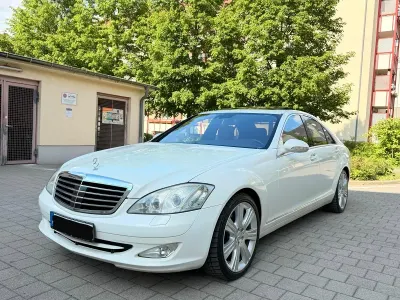 Gebraucht Mercedes S500 387 PS (284 kW) 2008 Weiß Limousine