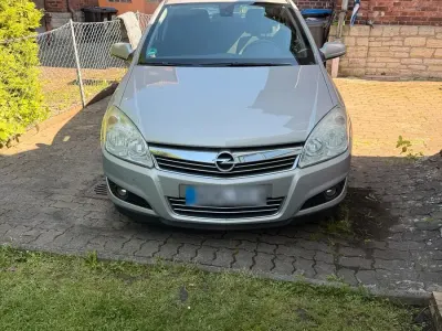 Gebraucht Opel Astra 115 PS (84 kW) 2008 Beige Kombi