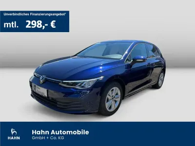 Gebraucht VW Golf VIII Life 116 PS (85 kW) 2023 Blau Limousine